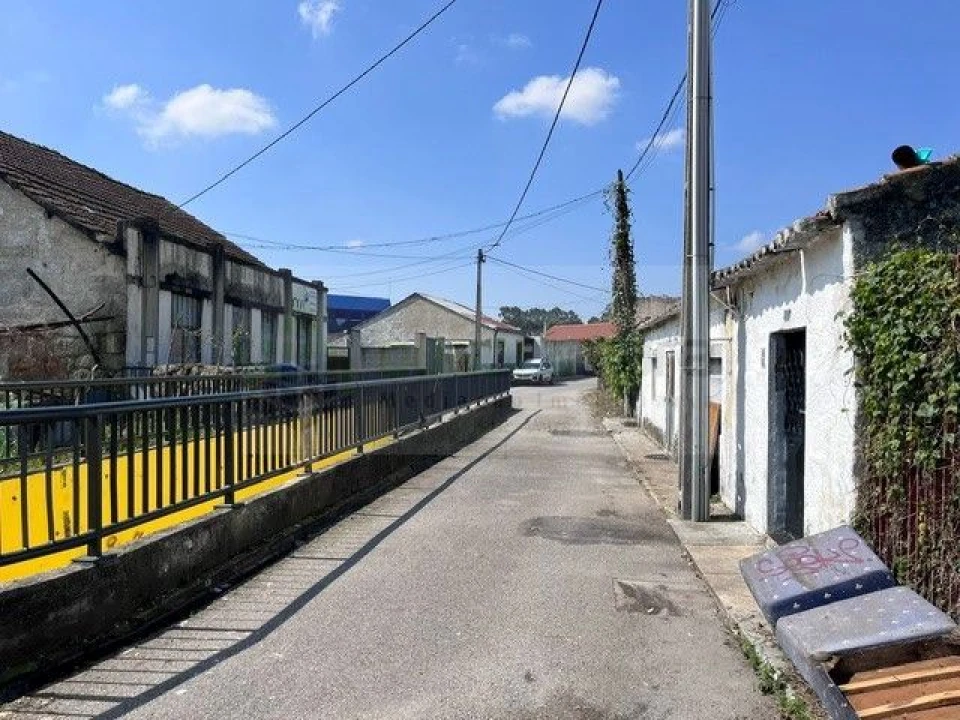 Moradia T3 para Venda em Campanhã Foto 11