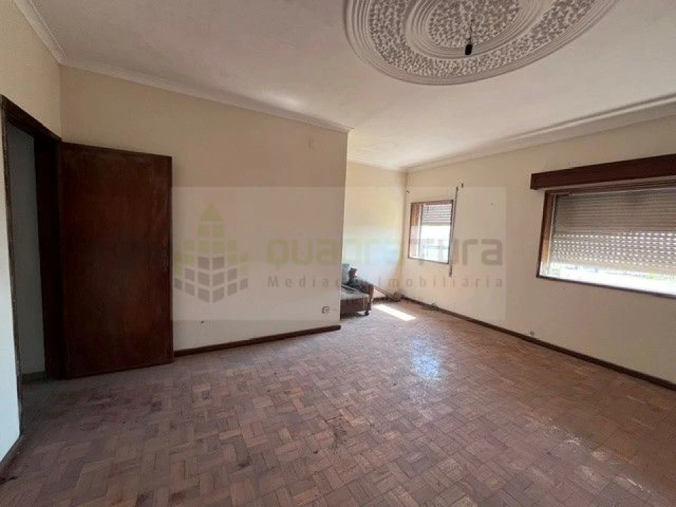 Moradia T3 para Venda em Campanhã Foto 12