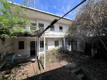 Moradia T3 para Venda em Campanhã
