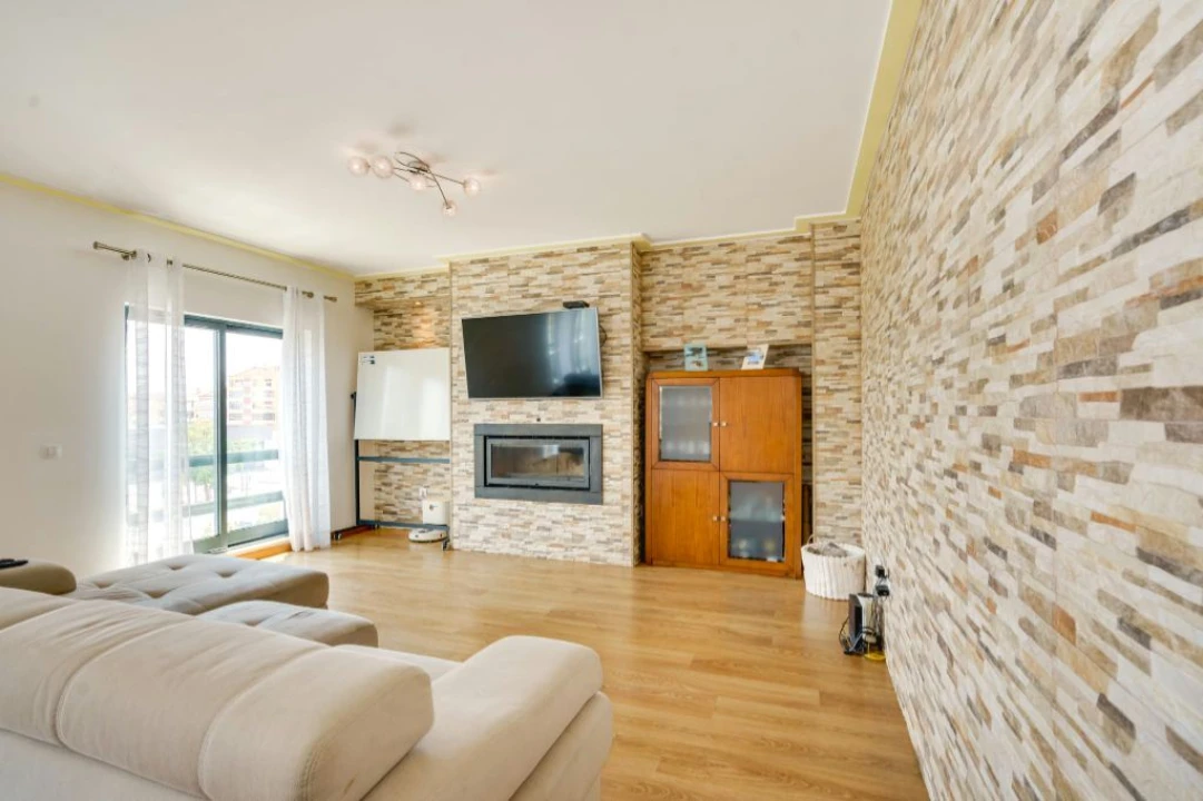 Apartamento T4 para Venda em Alto do Seixalinho, Santo André e Verderena Foto 1