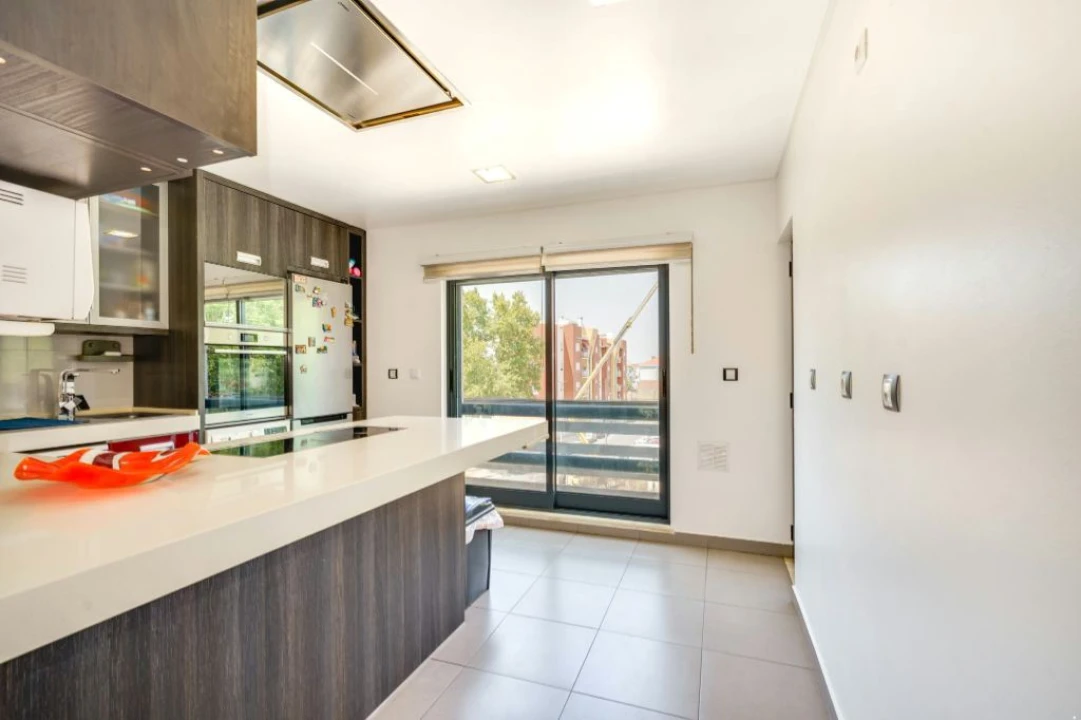 Apartamento T4 para Venda em Alto do Seixalinho, Santo André e Verderena Foto 6