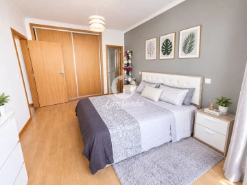 Apartamento T3 para Venda em Darque