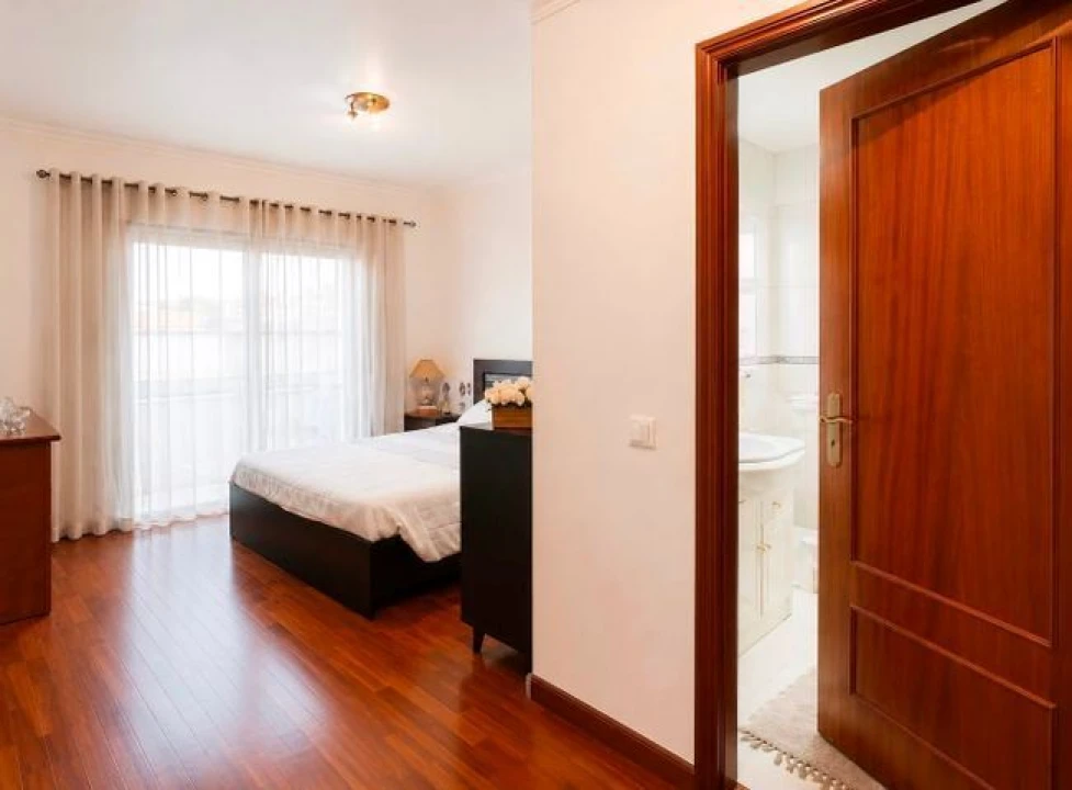 Apartamento T3 para Venda em Pedroso e Seixezelo Foto 6