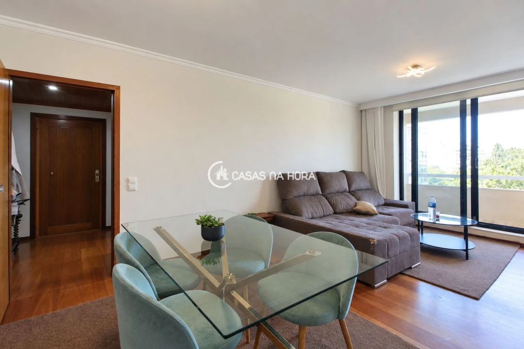 Apartamento T2 para Arrendamento em Aldoar, Foz do Douro e Nevogilde Foto 3