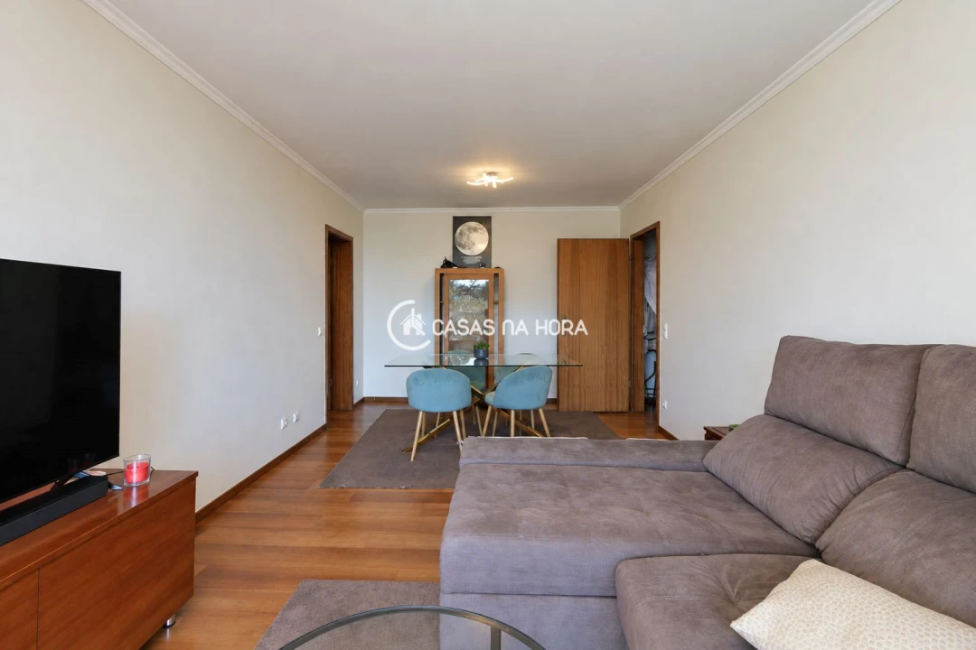 Apartamento T2 para Arrendamento em Aldoar, Foz do Douro e Nevogilde Foto 13