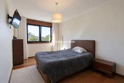 Apartamento T2 para Arrendamento em Aldoar, Foz do Douro e Nevogilde