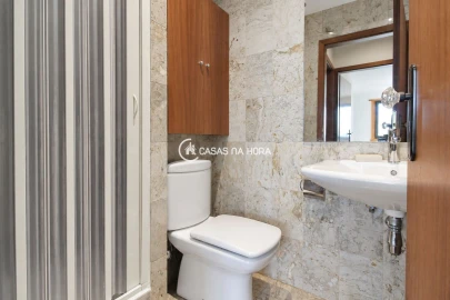 Apartamento T2 para Arrendamento em Aldoar, Foz do Douro e Nevogilde