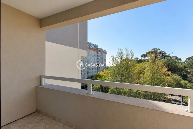 Apartamento T2 para Arrendamento em Aldoar, Foz do Douro e Nevogilde Foto 7