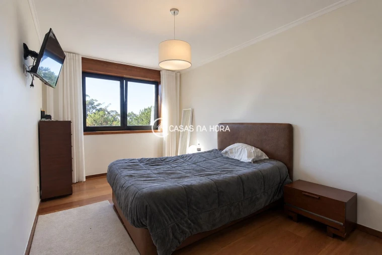 Apartamento T2 para Arrendamento em Aldoar, Foz do Douro e Nevogilde Foto 9