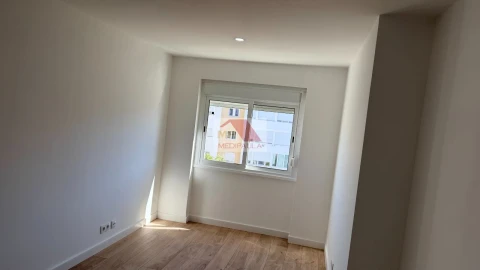 Apartamento T3 para Venda em Odivelas