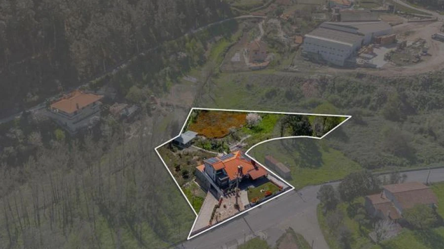 Quinta T3 para Venda em Fornos