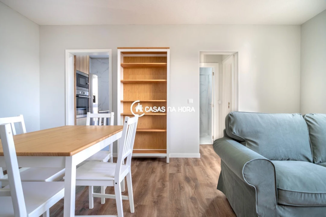 Apartamento T1 para Venda em Mafamude e Vilar do Paraíso Foto 4
