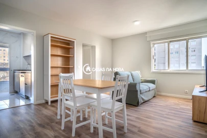 Apartamento T1 para Venda em Mafamude e Vilar do Paraíso
