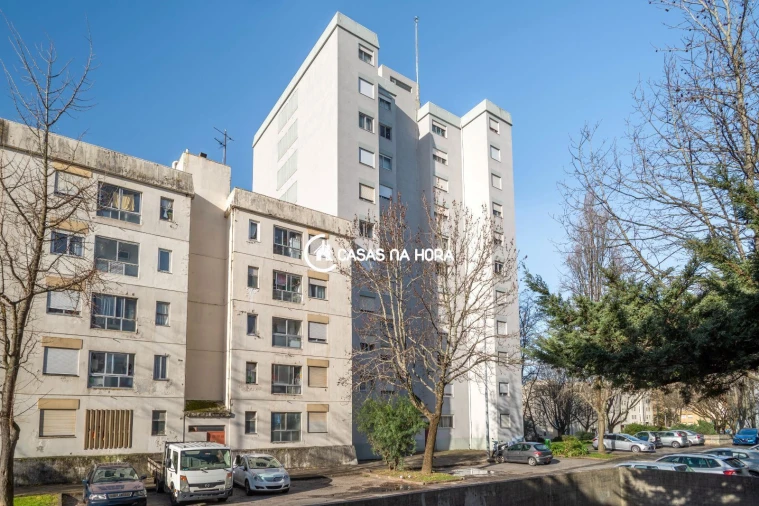 Apartamento T1 para Venda em Mafamude e Vilar do Paraíso Foto 15