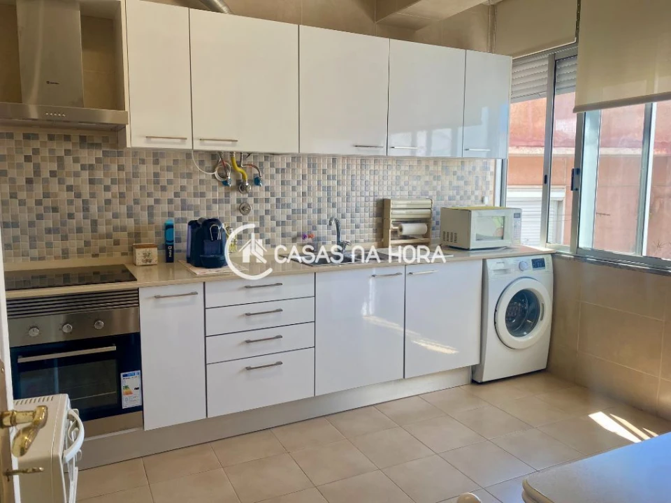 Apartamento T1 para Arrendamento em Almada, Cova da Piedade, Pragal e Cacilhas Foto 1