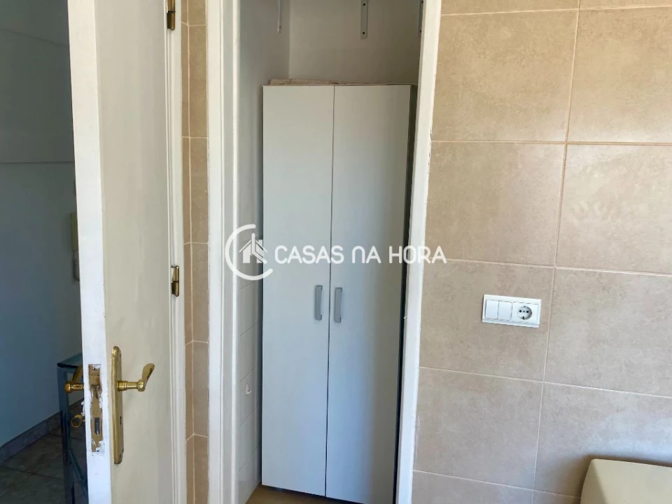 Apartamento T1 para Arrendamento em Almada, Cova da Piedade, Pragal e Cacilhas Foto 8