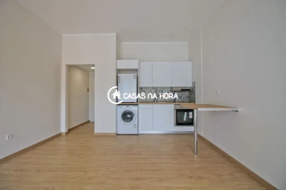 Apartamento T0 para Venda em Cedofeita, Santo Ildefonso, Sé, Miragaia, São Nicolau e Vitória