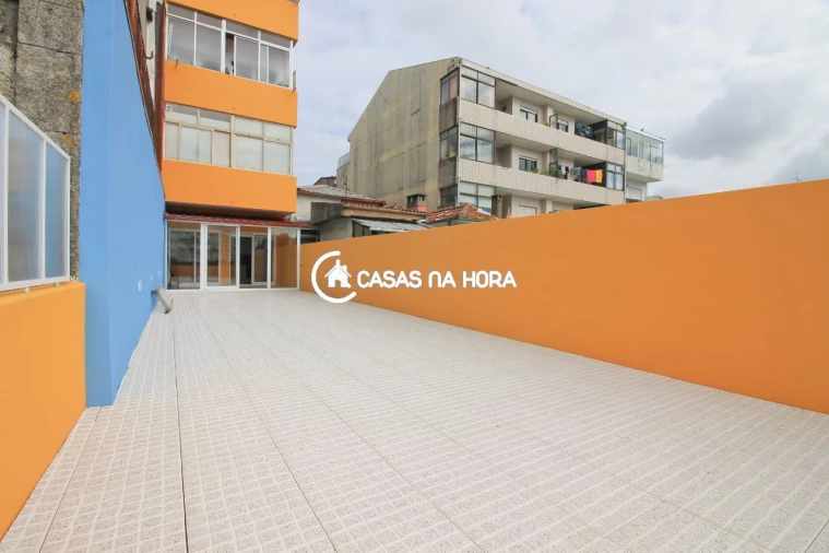 Apartamento T0 para Venda em Cedofeita, Santo Ildefonso, Sé, Miragaia, São Nicolau e Vitória Foto 3
