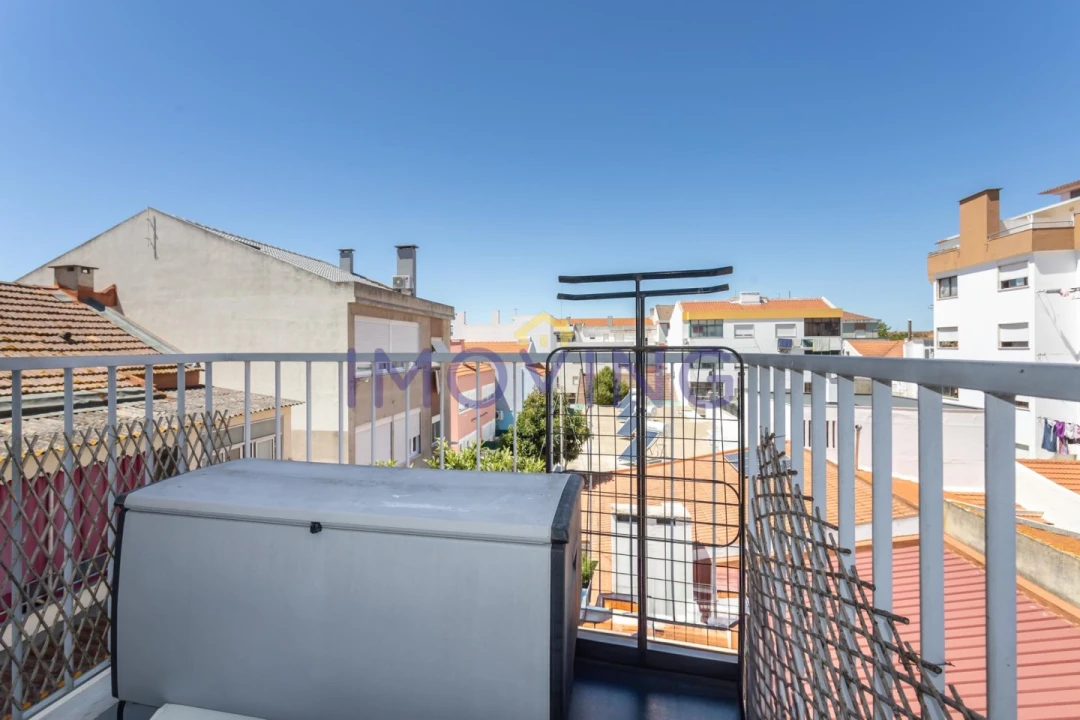 Apartamento T4 para Venda em Alto do Seixalinho, Santo André e Verderena Foto 11