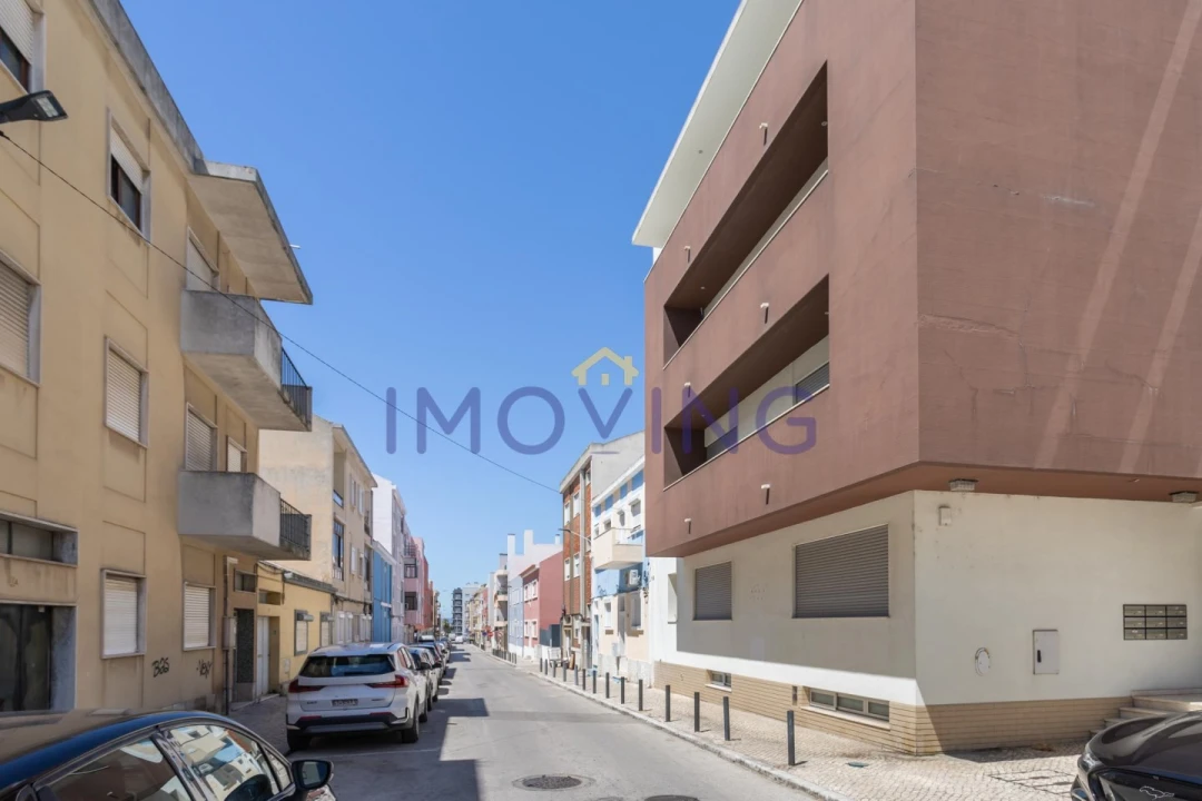 Apartamento T4 para Venda em Alto do Seixalinho, Santo André e Verderena Foto 35