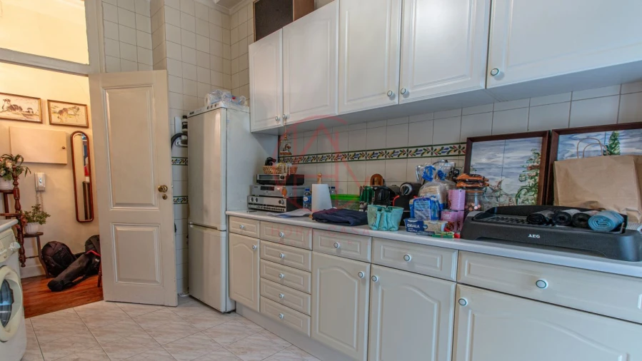 Apartamento T2 para Venda em Arroios Foto 31
