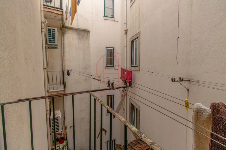 Apartamento T2 para Venda em Arroios Foto 34