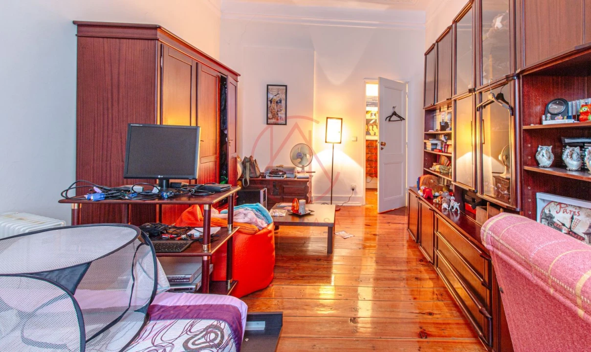 Apartamento T2 para Venda em Arroios Foto 12