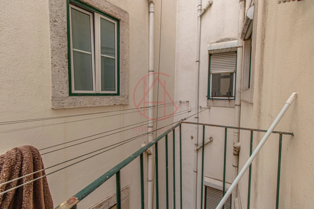 Apartamento T2 para Venda em Arroios Foto 33