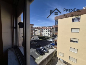 Apartamento T2 para Venda em Rio de Mouro