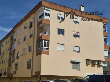 Apartamento T2 para Venda em Rio de Mouro