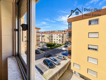 Apartamento T2 para Venda em Rio de Mouro