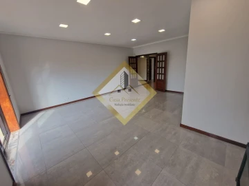 Apartamento T3 para Venda em Paços de Brandão