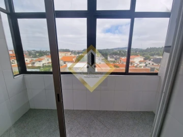 Apartamento T3 para Venda em Paços de Brandão
