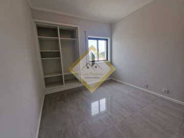 Apartamento T3 para Venda em Paços de Brandão
