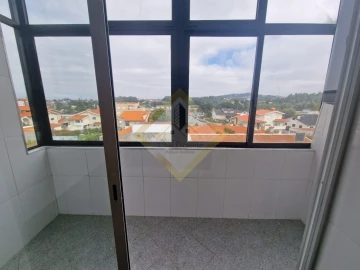 Apartamento T3 para Venda em Paços de Brandão