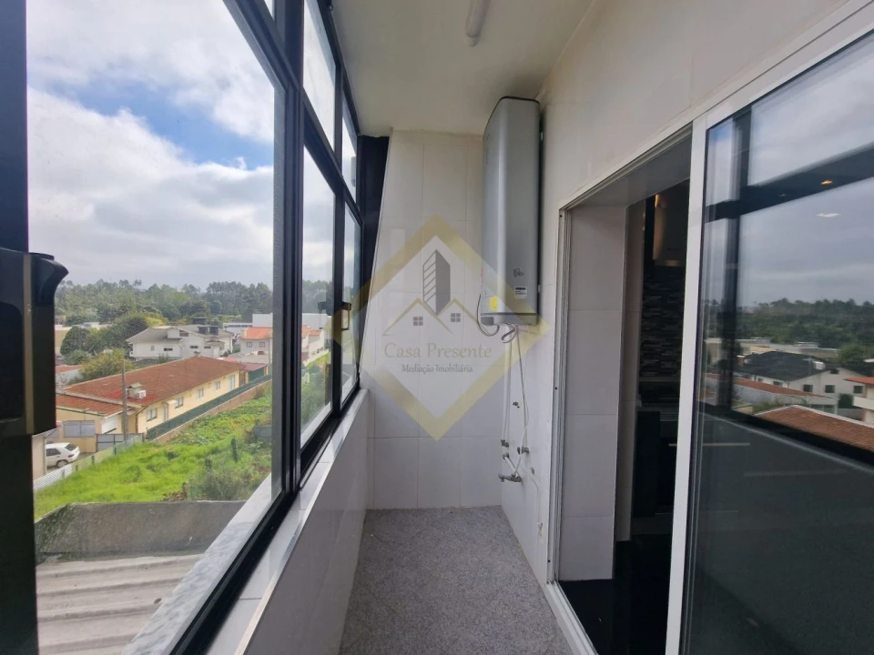 Apartamento T3 para Venda em Paços de Brandão Foto 10