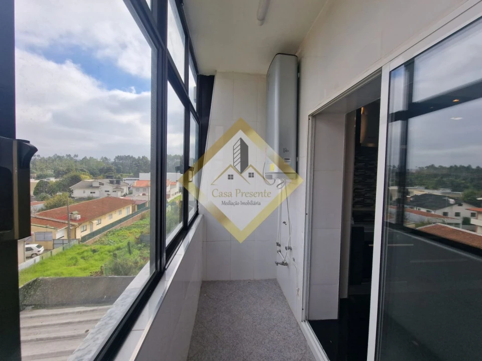 Apartamento T3 para Venda em Paços de Brandão Foto 10