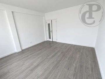 Apartamento T3 para Venda em Quinta do Conde