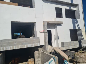 Moradia T3 para Venda em Orgens