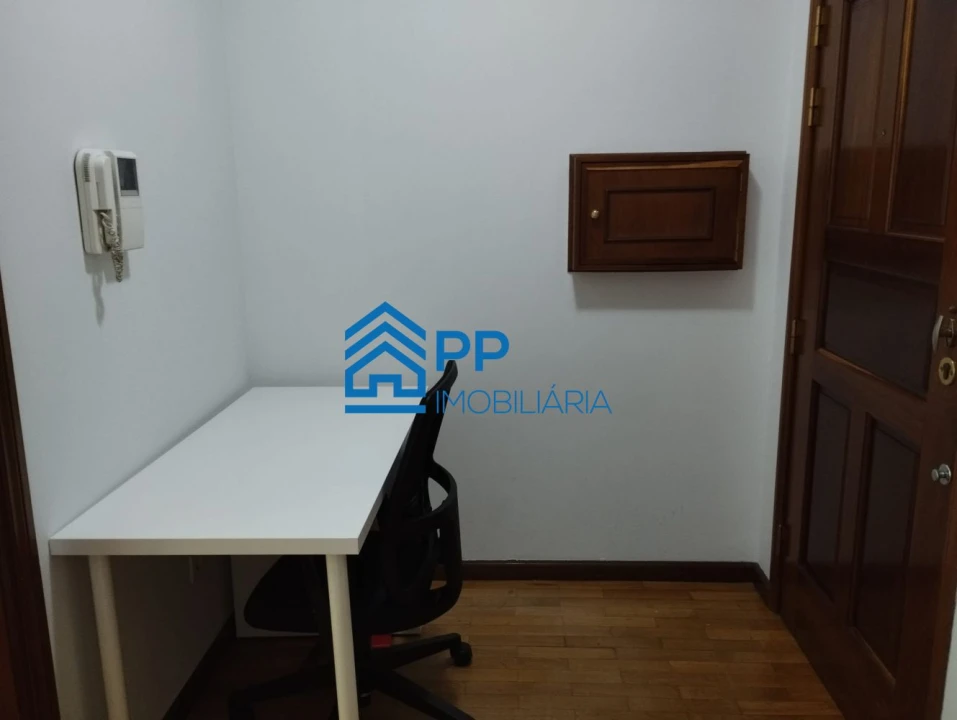 Apartamento T1 para Arrendamento em Cedofeita, Santo Ildefonso, Sé, Miragaia, São Nicolau e Vitória Foto 14