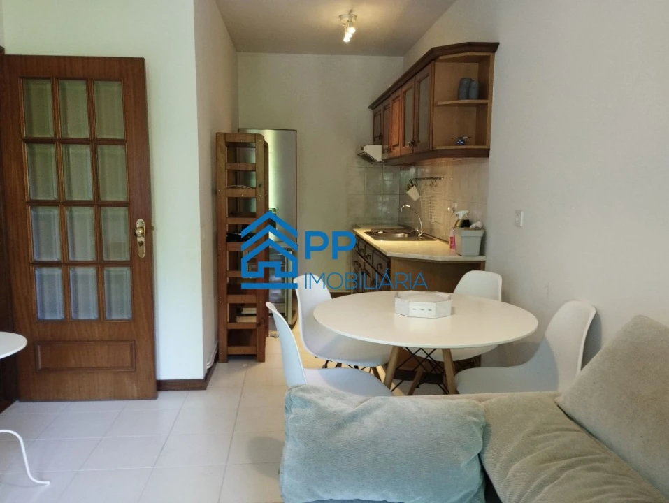 Apartamento T1 para Arrendamento em Cedofeita, Santo Ildefonso, Sé, Miragaia, São Nicolau e Vitória Foto 8