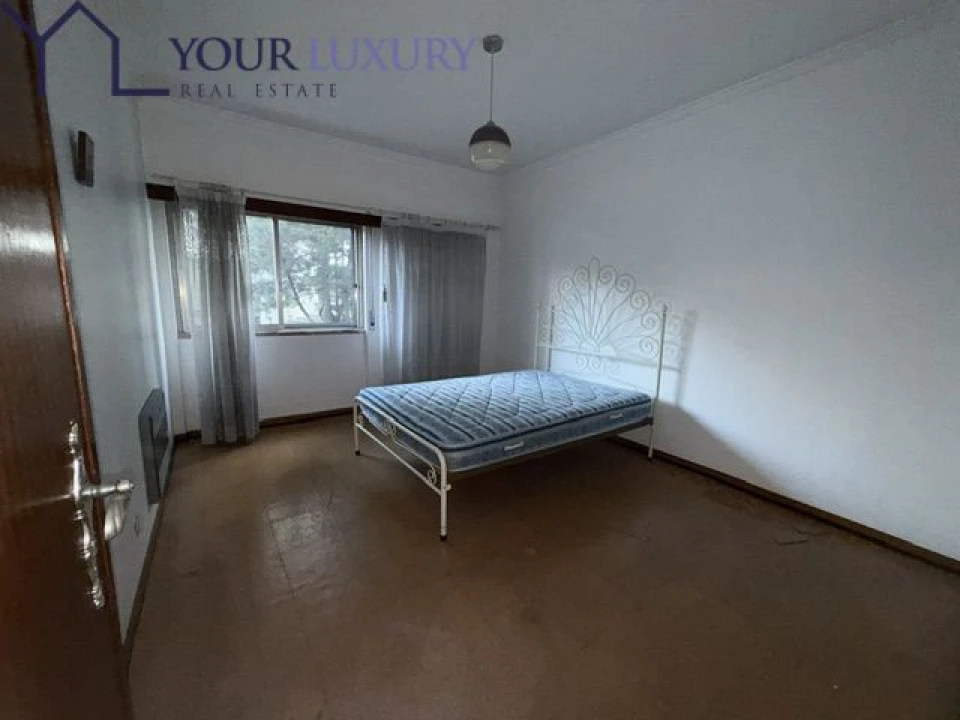 Apartamento T2 para Venda em Odivelas Foto 13