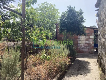Moradia T4 para Venda em Santa Maria Maior