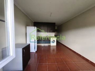 Apartamento T1 para Venda em Santa Maria Maior