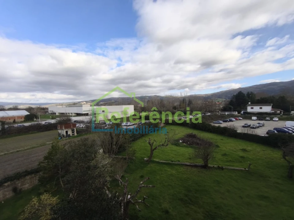 Apartamento T1 para Venda em Santa Maria Maior Foto 1
