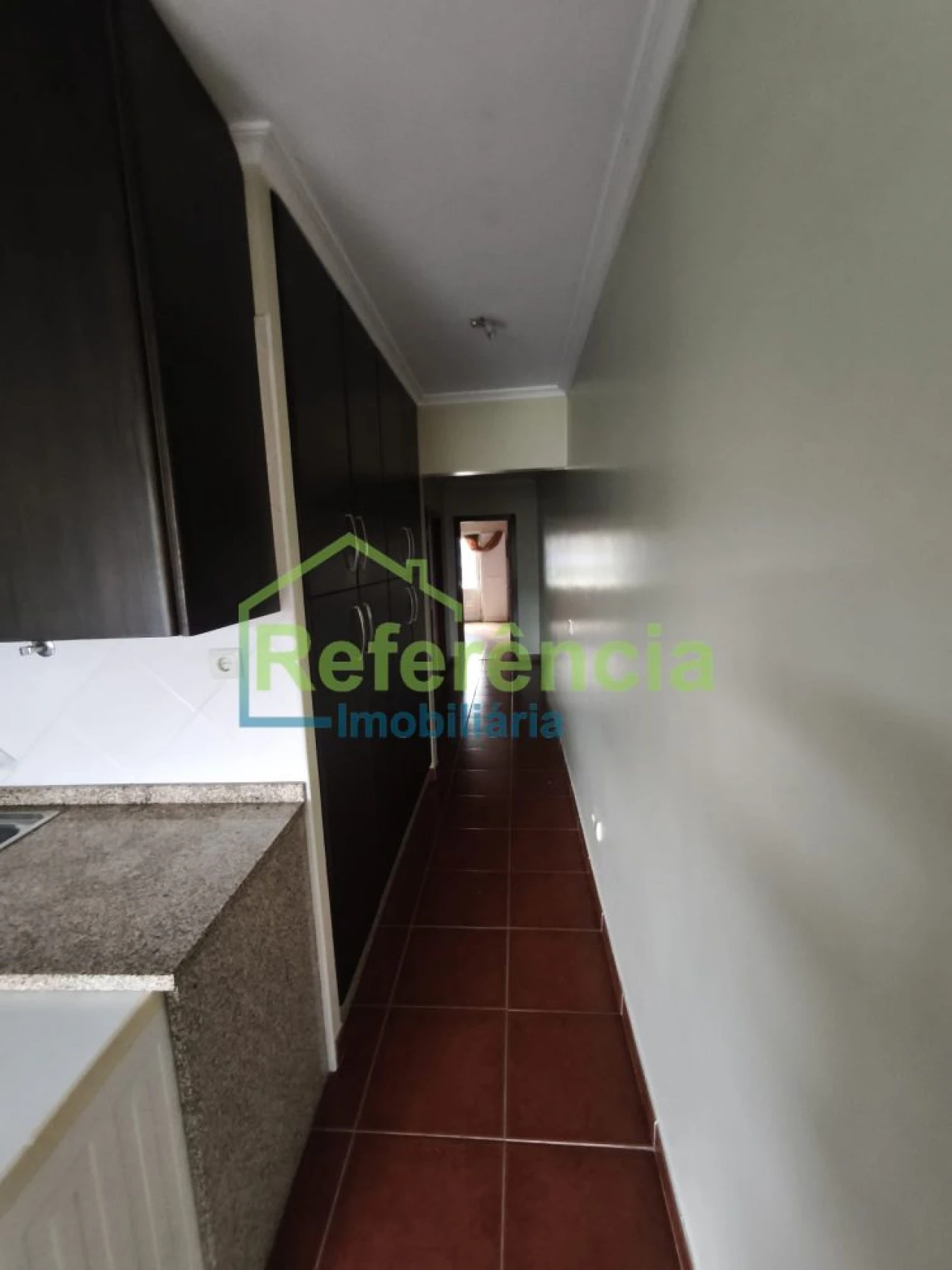 Apartamento T1 para Venda em Santa Maria Maior Foto 8