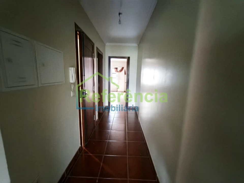 Apartamento T1 para Venda em Santa Maria Maior Foto 15
