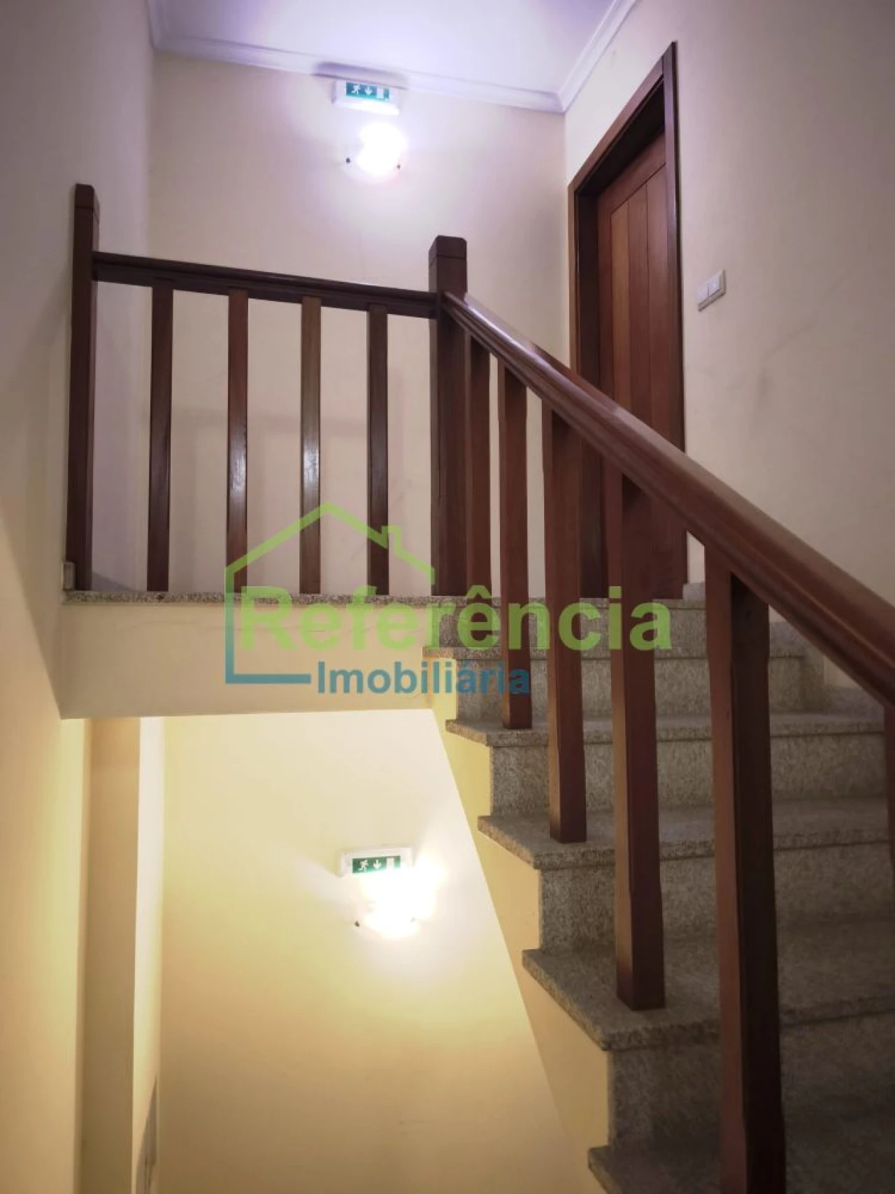Apartamento T1 para Venda em Santa Maria Maior Foto 2