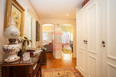 Apartamento T3 para Venda em Benfica