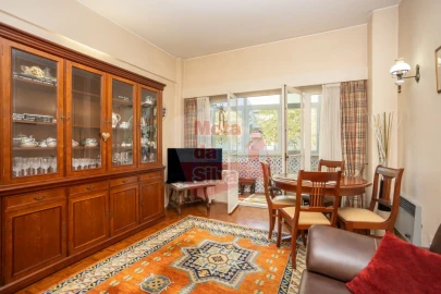 Apartamento T3 para Venda em Benfica